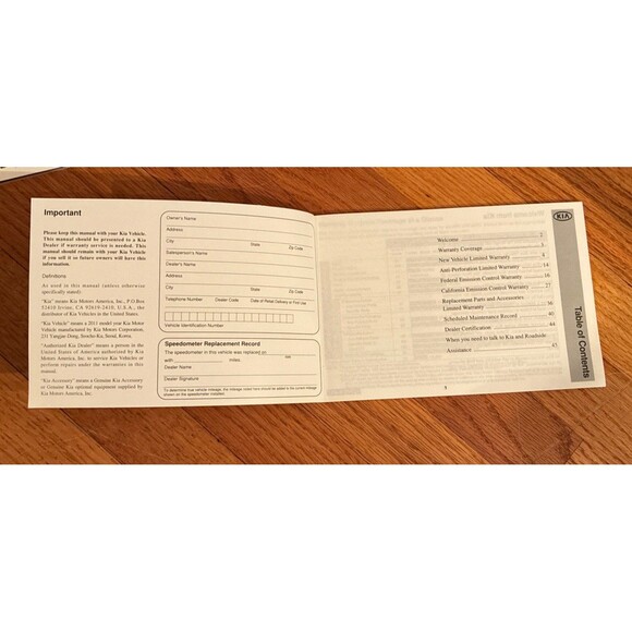 2011 Kia Soul Owners Manual and Booklets. Very Good Cond. - Picture 4 of 5